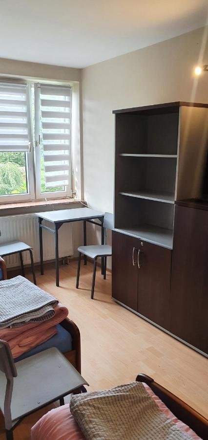 Noclegi Silesia Aster Tychy Bagian luar foto